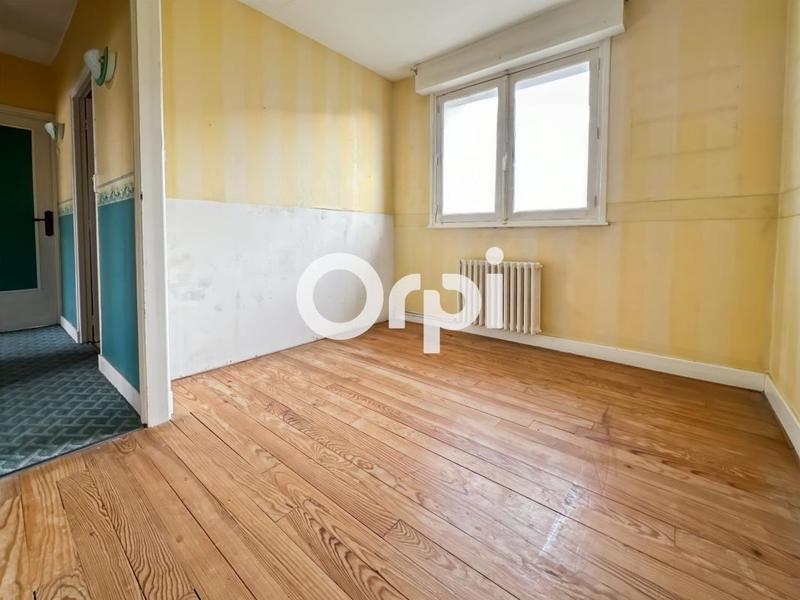 Maison - 93 m² - 5 pièces