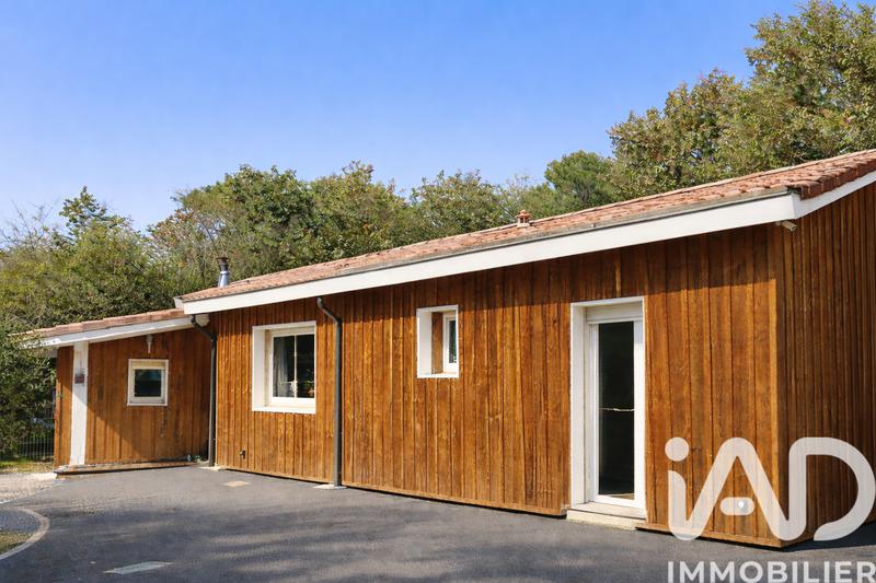 Maison - 98 m² - 4 pièces