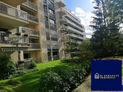 Appartement - 101 m² - 5 pièces