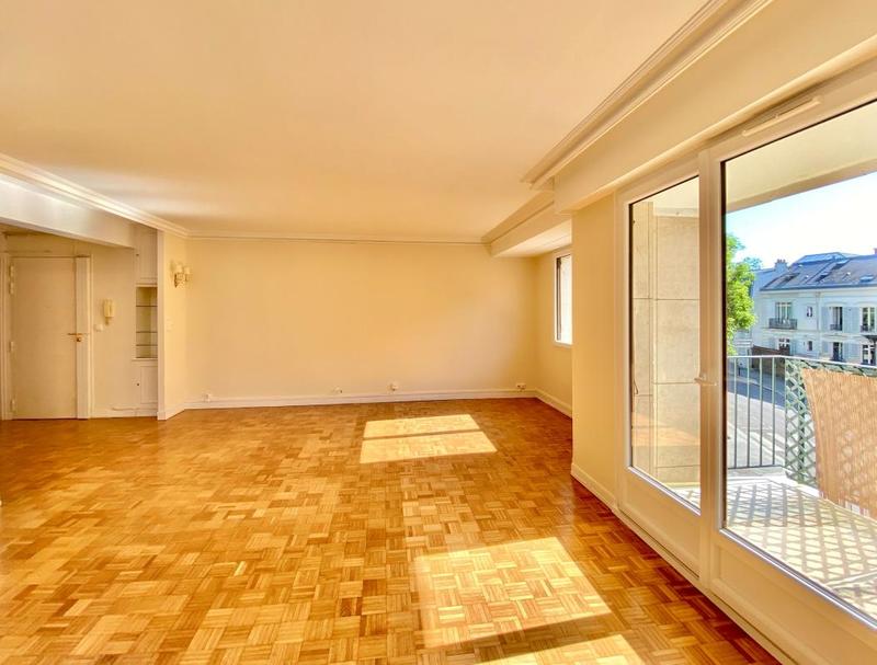 Appartement - 94 m² - 4 pièces