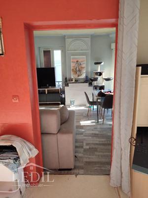 Immeuble - 350 m² - 6 pièces