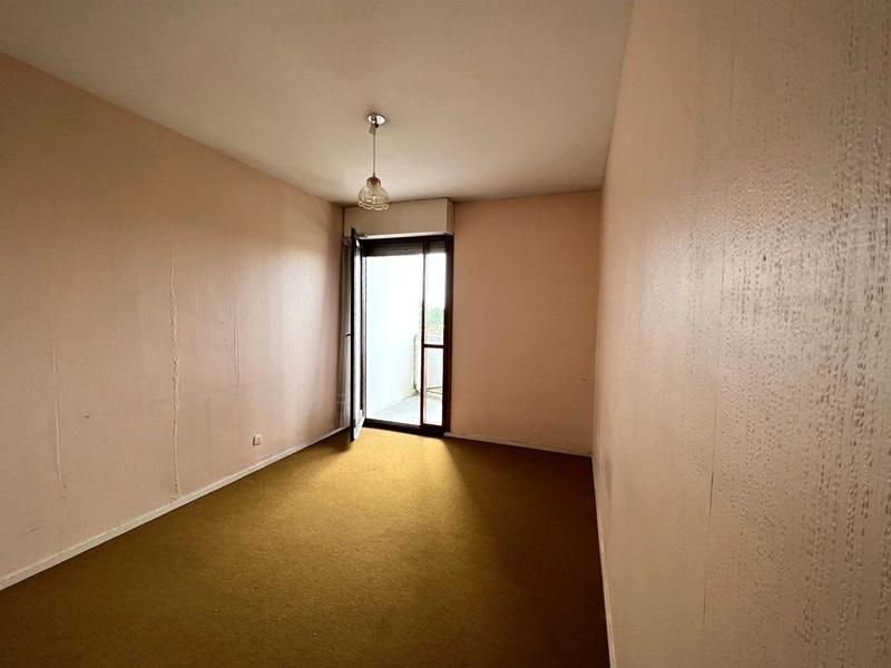 Appartement - 101 m² - 7 pièces