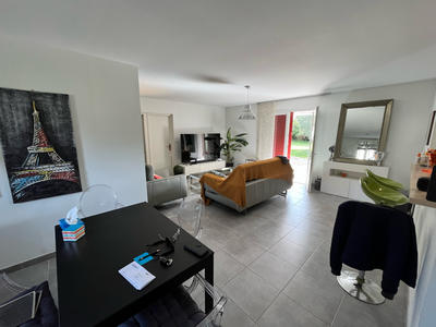 Maison - 76 m² - 3 pièces