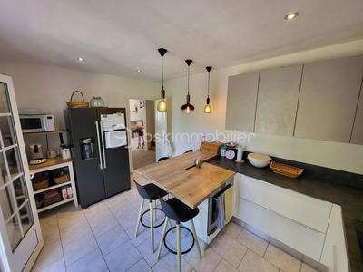 Villa - 106 m² - 5 pièces