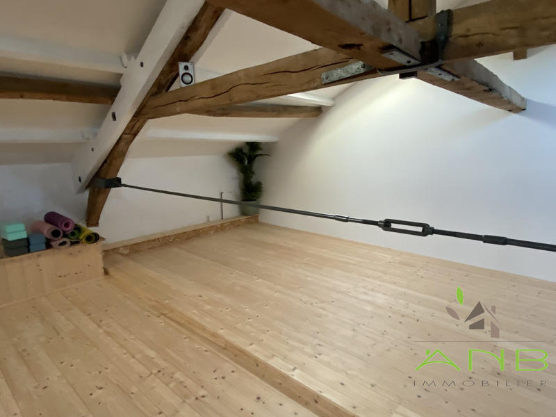 Maison ancienne - 206 m² - 7 pièces