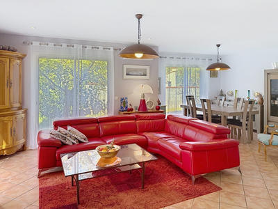 Villa - 107 m² - 4 pièces