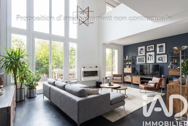 Maison - 140 m² - 5 pièces