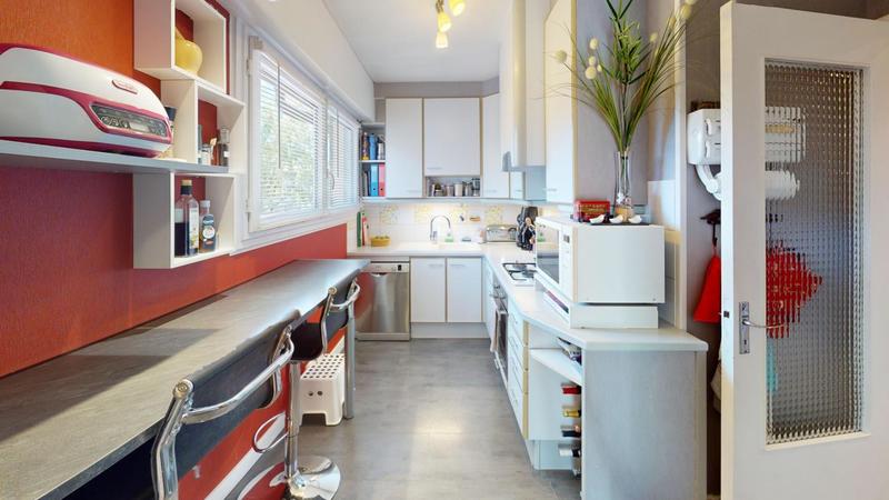 Duplex - 122 m² - 4 pièces