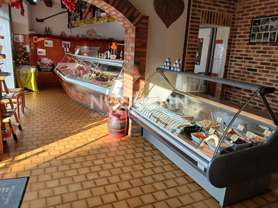 Local commercial - 300 m² - 10 pièces