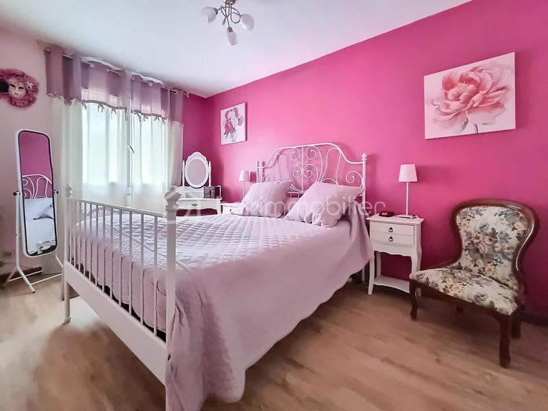 Maison - 102 m² - 5 pièces