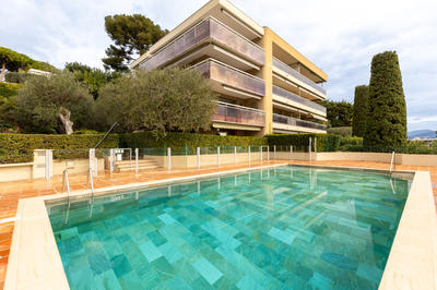 Appartement - 83 m² - 3 pièces