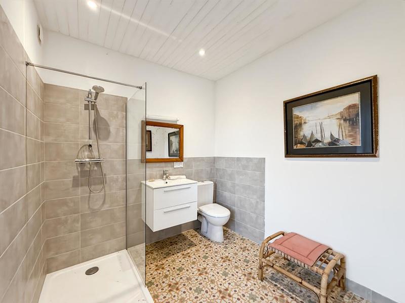 Maison - 200 m² - 6 pièces