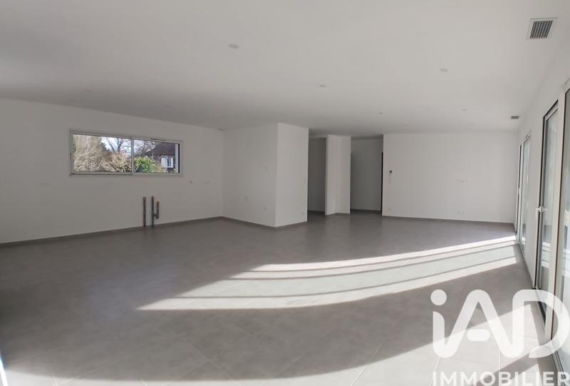 Maison - 122 m² - 5 pièces
