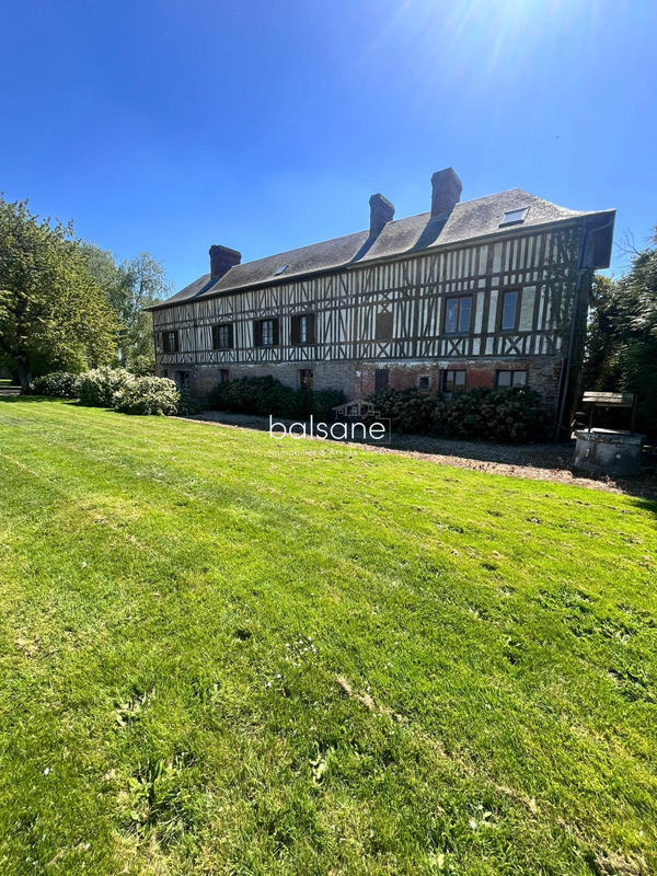 Maison - 257 m² - 8 pièces