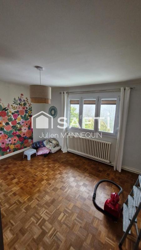 Maison - 90 m² - 4 pièces