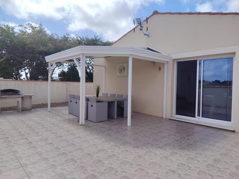 Maison - 94 m² - 4 pièces