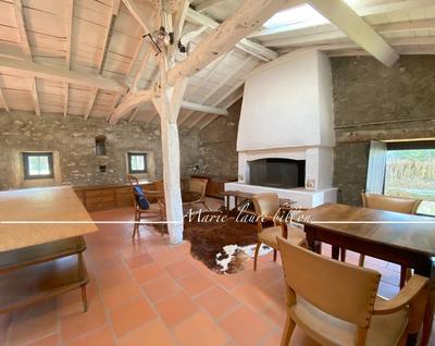 Maison - 170 m² - 5 pièces