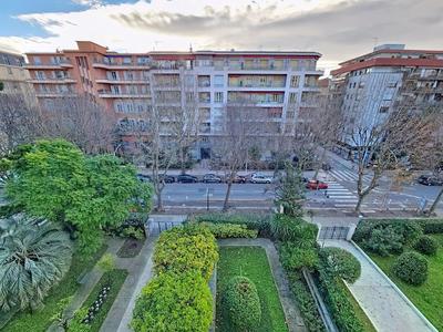 Appartement - 89 m² - 3 pièces