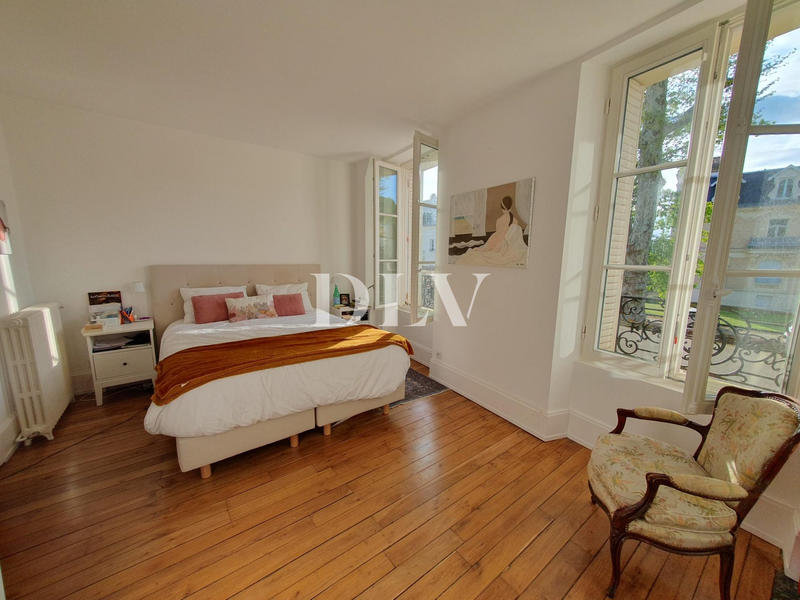 Appartement - 94 m² - 3 pièces