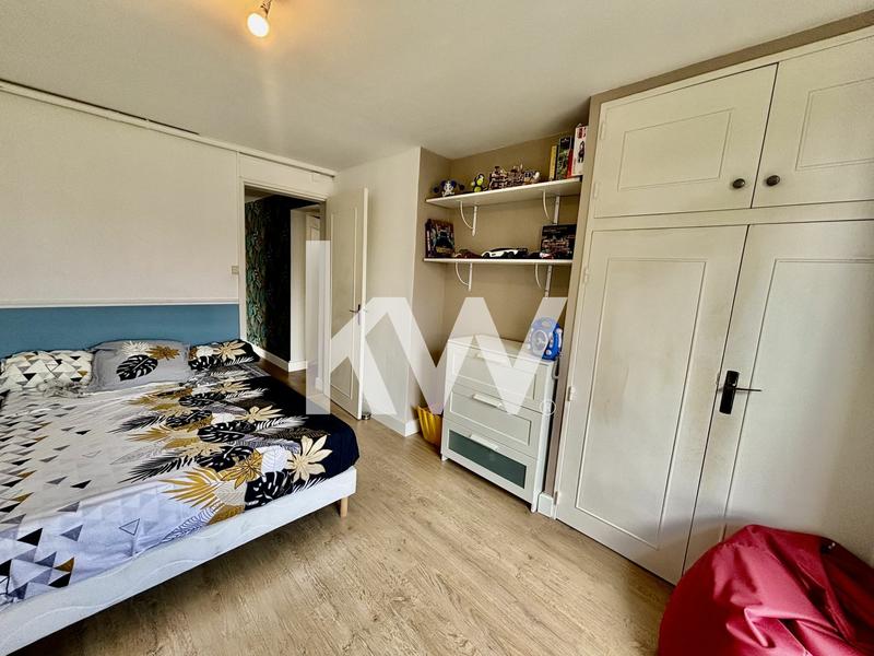 Appartement - 96 m² - 4 pièces