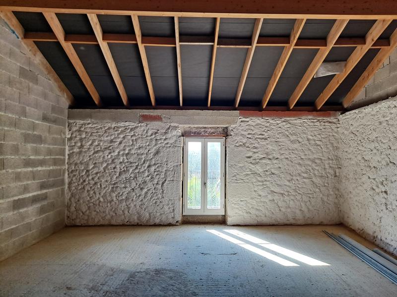 Maison - 185 m² - 15 pièces