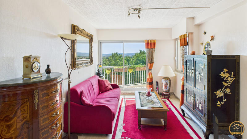 Appartement - 70 m² - 3 pièces