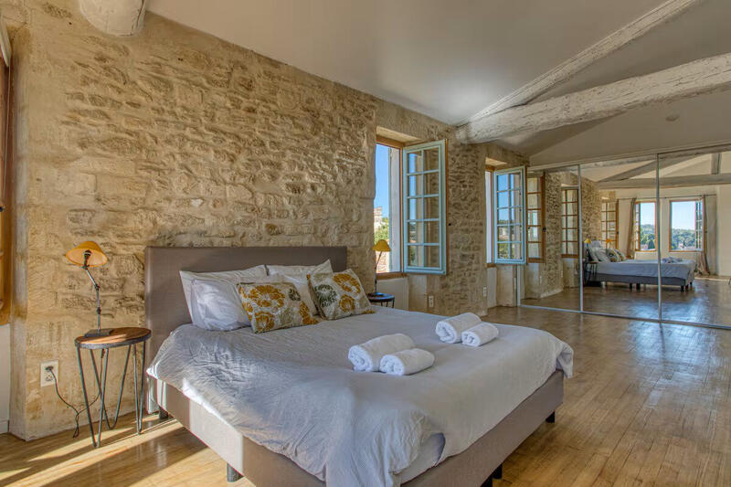 Propriété - 492 m² - 11 pièces