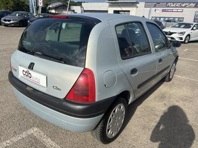 Renault Clio II 1.4i 75ch