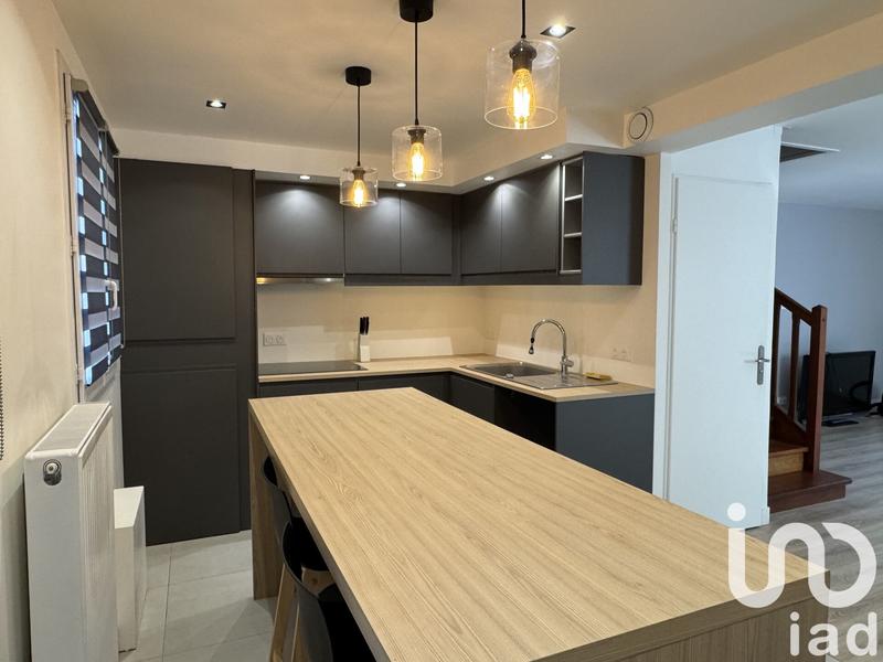 Maison de ville - 80 m² - 5 pièces