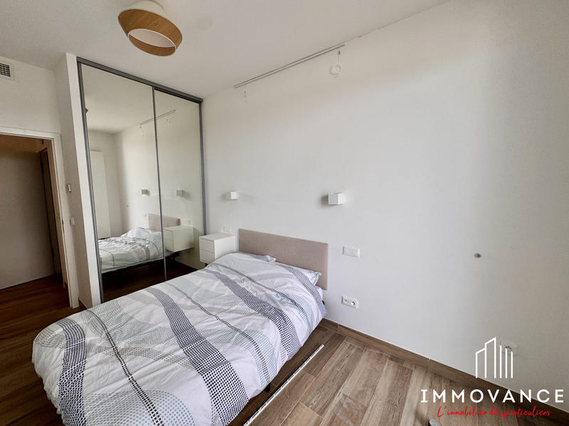 Appartement - 90 m² - 4 pièces