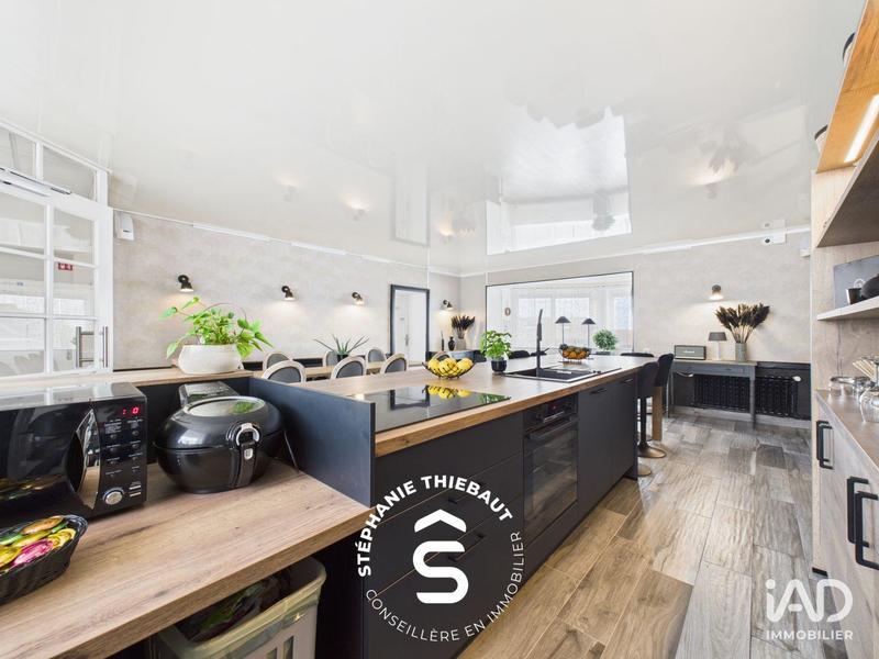 Local commercial - 407 m²