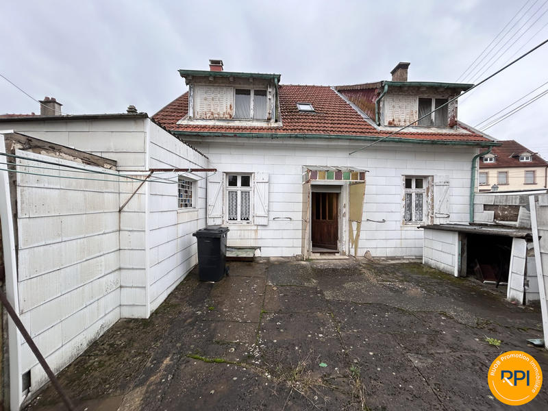 Maison ancienne - 147 m² - 8 pièces