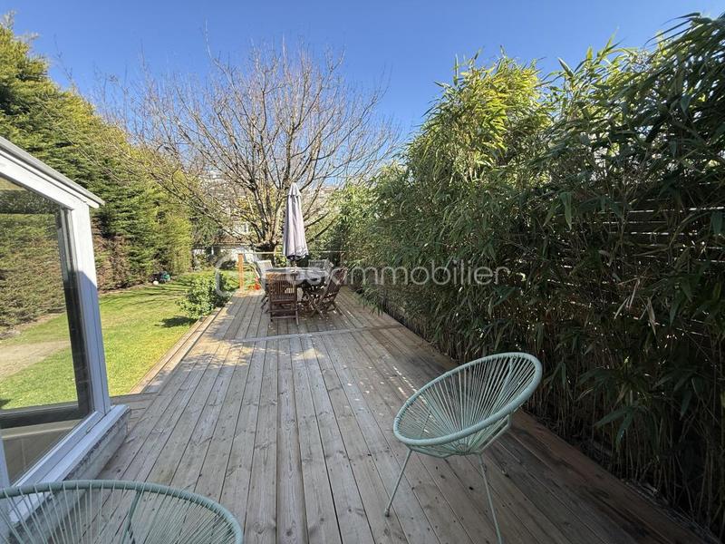 Maison - 91 m² - 6 pièces