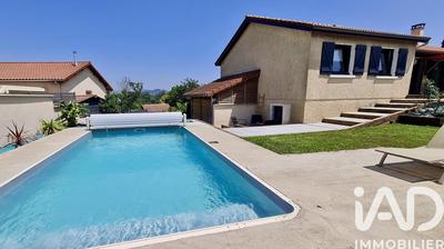 Maison - 135 m² - 6 pièces