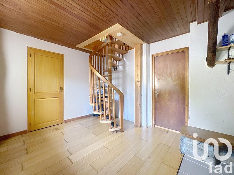 Maison - 93 m² - 4 pièces