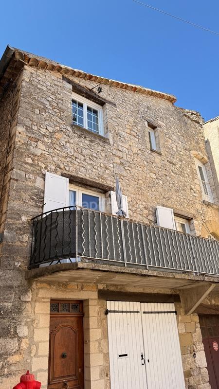 Maison de village - 100 m² - 4 pièces