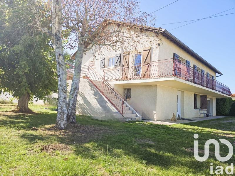 Maison - 168 m² - 8 pièces