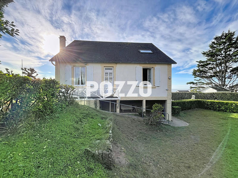 Maison - 107 m² - 5 pièces