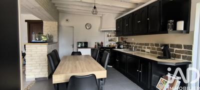 Maison de village - 146 m² - 7 pièces