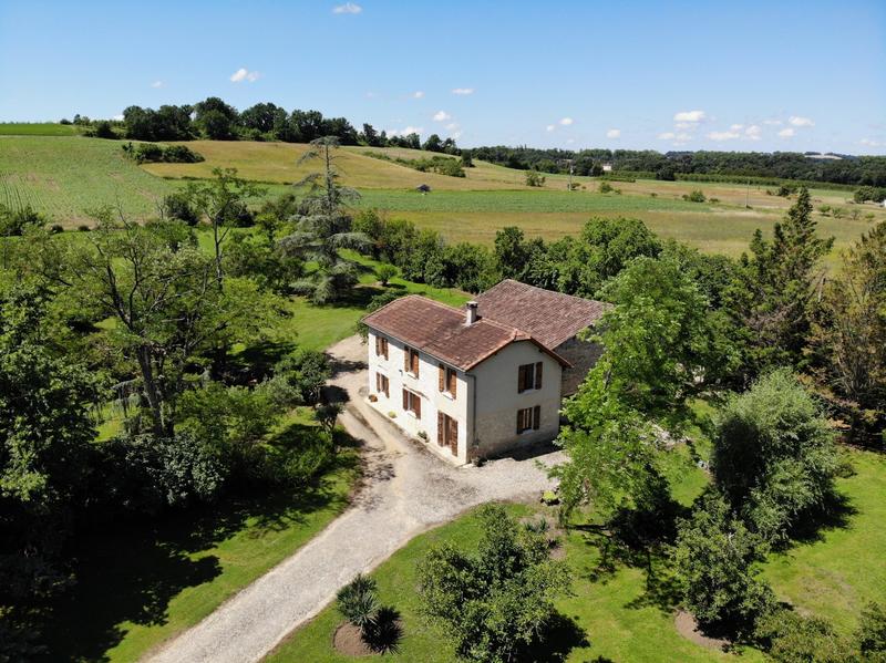 Maison - 157 m² - 6 pièces