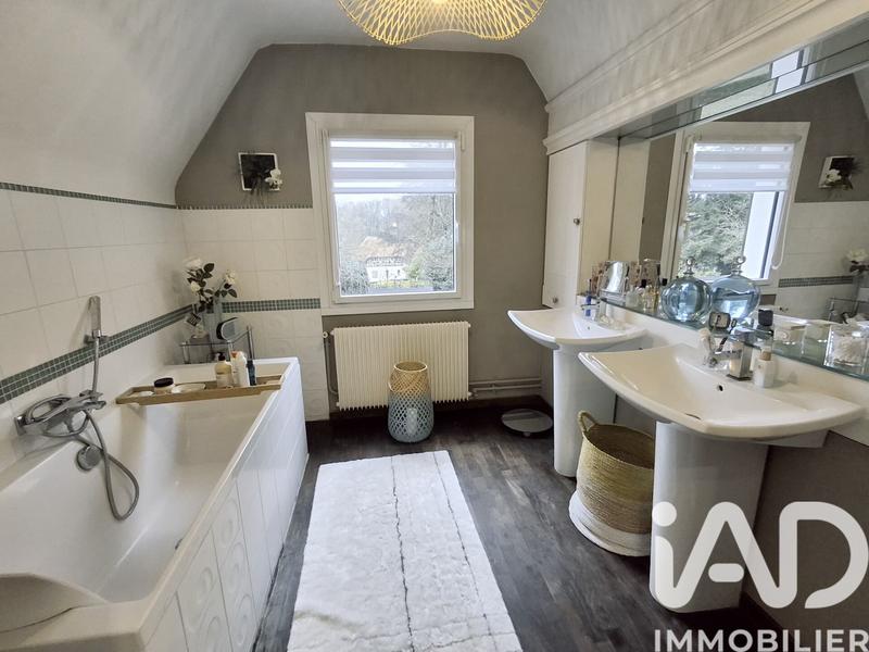 Maison - 173 m² - 7 pièces