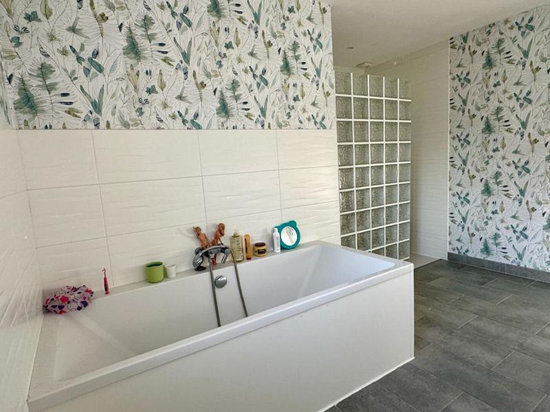 Maison - 160 m² - 5 pièces