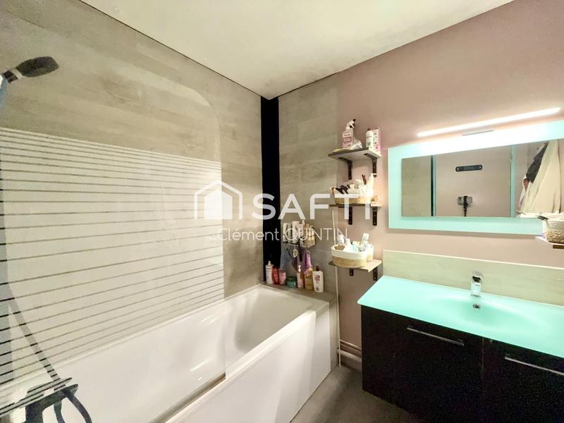 Appartement - 80 m² - 4 pièces