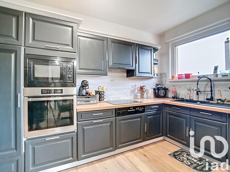 Maison - 182 m² - 7 pièces