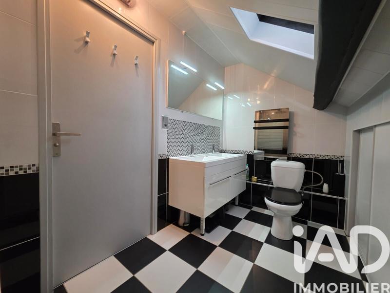 Maison de ville - 95 m² - 5 pièces