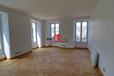 Bureau - 9 m² - 1 pièce