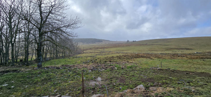 Ferme - 500 m² - 2 pièces