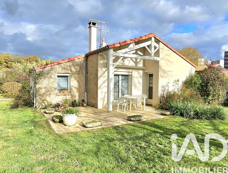 Maison - 88 m² - 6 pièces