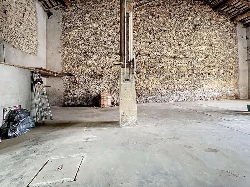 Maison - 147 m² - 7 pièces