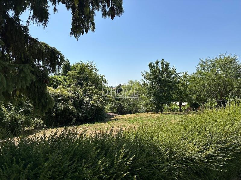 Pavillon - 90 m² - 4 pièces